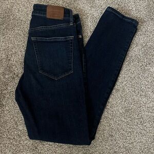 Lucky Brand Hayden Skinny jeans dark blue in a size 2/26
